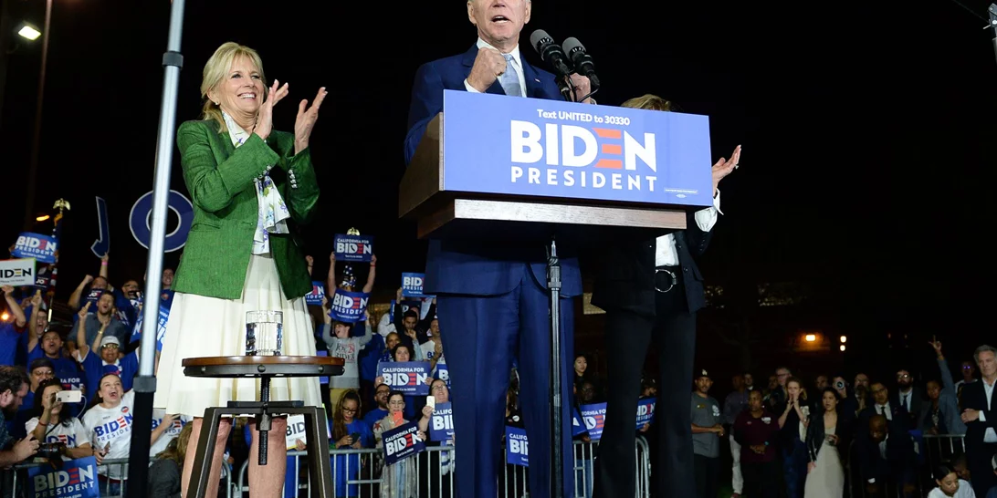 Ενδιάμεσες εκλογές στις ΗΠΑ | Σκληρή μάχη Δημοκρατικών - Ρεπουμπλικανών για τον έλεγχο του Κογκρέσου