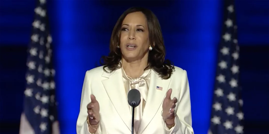 Ποιος σχεδιαστής θα ντύσει την Kamala Harris στην ορκομωσία της;
