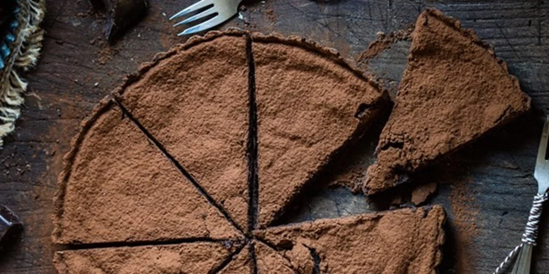 Γιορτινή σοκολατόπιτα