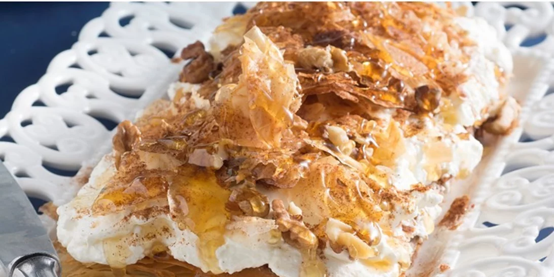 Cheesecake με γεύση μπακλαβά