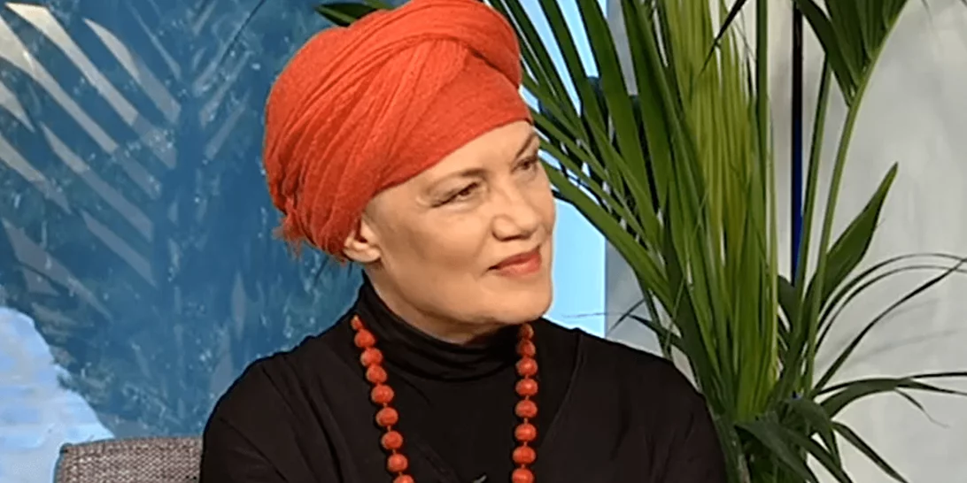 Συγκλονίζει η Αθηνά Παππά | Η συγκινητική εξομολόγηση για τη μάχη της με τον καρκίνο του μαστού