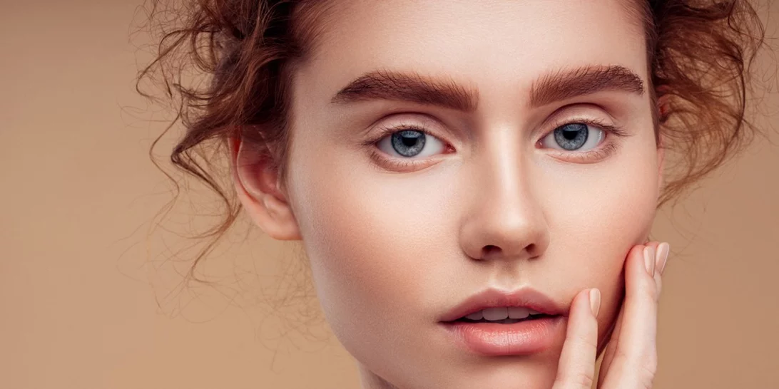 Περιποίηση προσώπου πριν τα 30 | Oι 8 beauty συνήθειες που καλό είναι να υιοθετήσεις από νωρίς