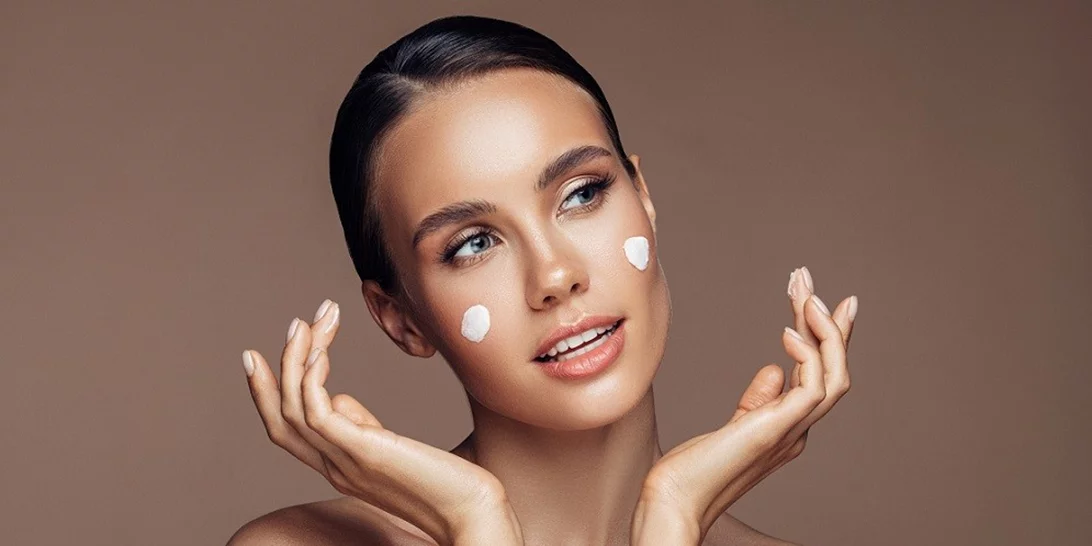 H φύση στην υπηρεσία της ομορφιάς | Πώς να πετύχεις εφέ lifting και μείωση των ρυτίδων σε πρόσωπο και λαιμό