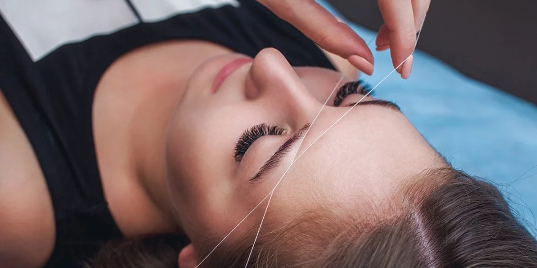 Αποτρίχωση με κλωστή | Πώς να την κάνεις μόνη σου στο σπίτι και γιατί να την επιλέξεις