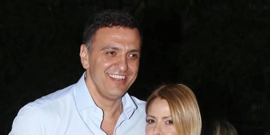 Τζένη Μπαλατσινού | Έτσι περνά τα βράδια της στο σπίτι λίγο πριν γίνει μαμά για τέταρτη φορά