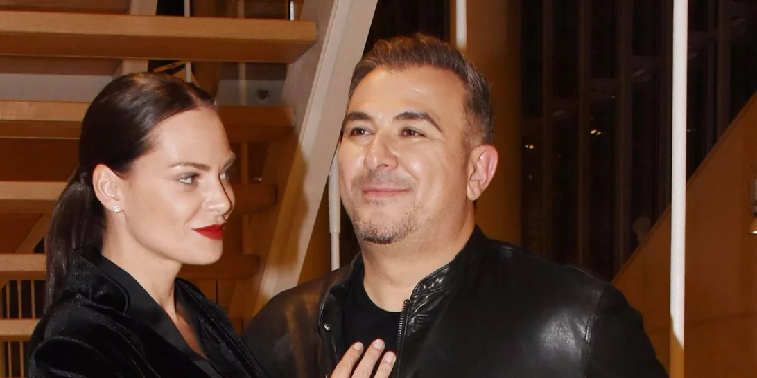 Υβόννη Μπόσνιακ | Για ιππασία με την πέντε ετών κόρη της, Ελένη (pics)