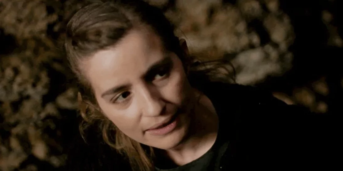 Άγριες Μέλισσες – spoiler | Η Ελένη πηγαίνει στην Τρούμπα