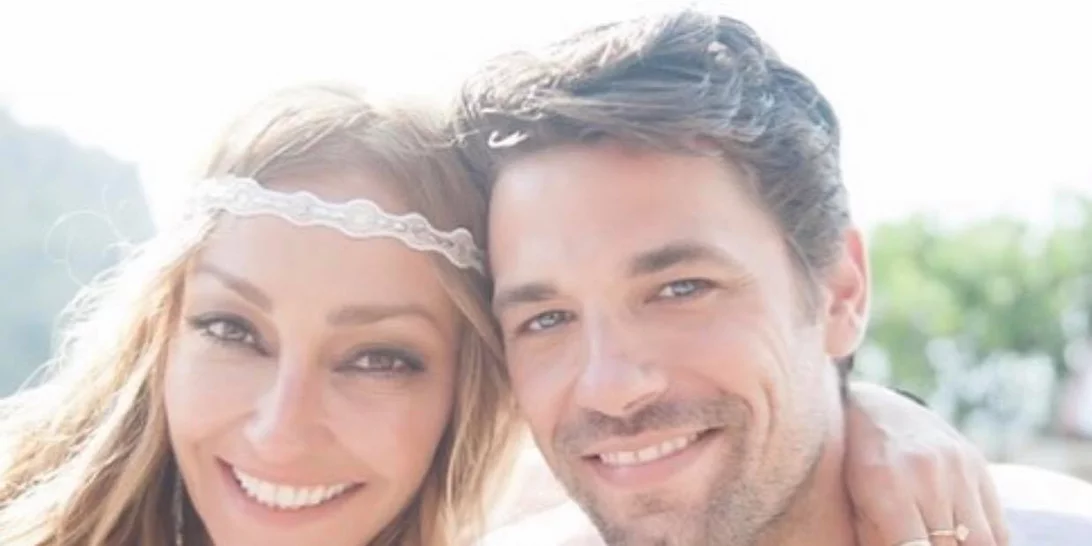 Ρούλα Ρέβη - Αποστόλης Τότσικας | Το σύγχρονο σπίτι τους θα μπορούσε να είναι η ιδανική τοποθεσία για editorial μόδας