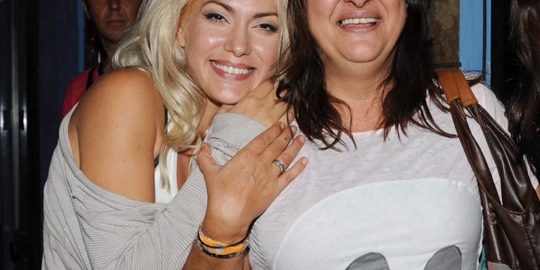 Κλέλια Ρένεση | Η εξομολόγησή της και το δημόσιο "ευχαριστώ" στην Ελισάβετ Κωνσταντινίδου