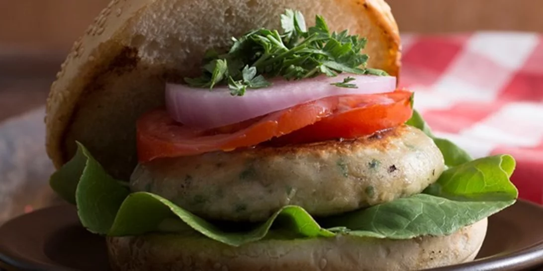 Η συνταγή της ημέρας | Burger φασολιών