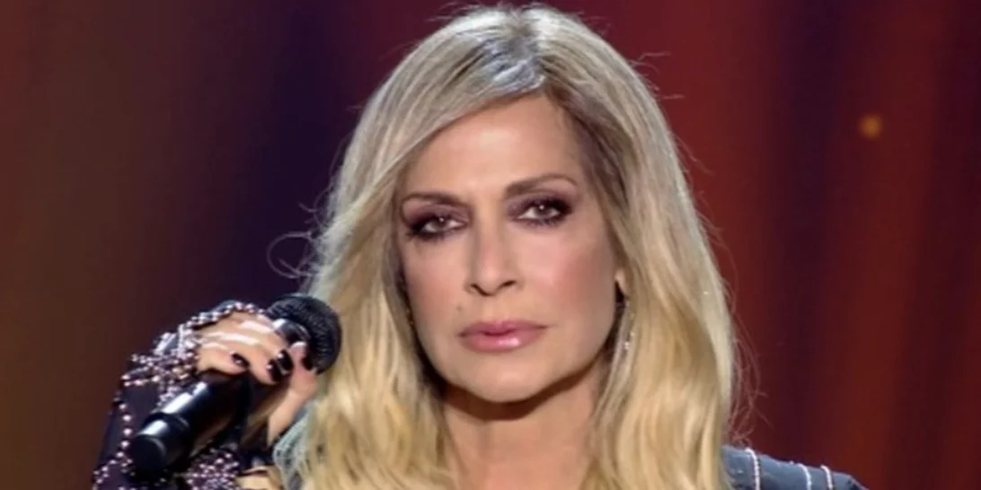 Ο Νίκος Κοκλώνης αποκάλυψε πως έφερε κοντά Δέσποινα Βανδή και Άννα Βίσση