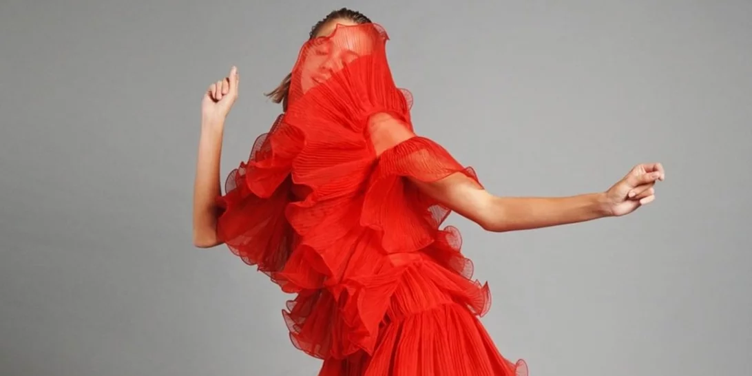 Red Hot | Φορέστε το πιο τολμηρό χρώμα της σεζόν