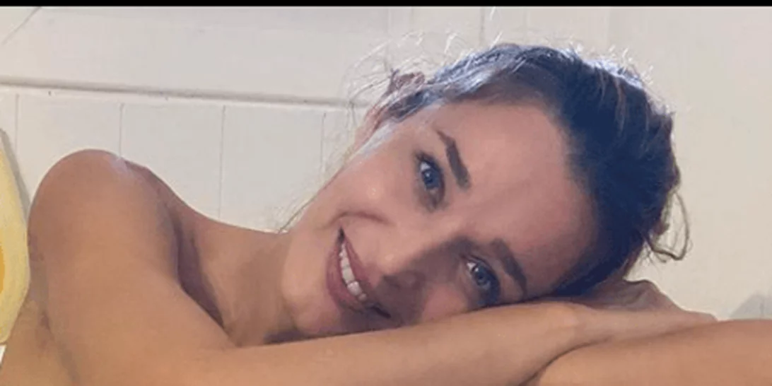 Κάτια Ζυγούλη | Φωτογραφίζεται γυμνή στην μπανιέρα της (pic)