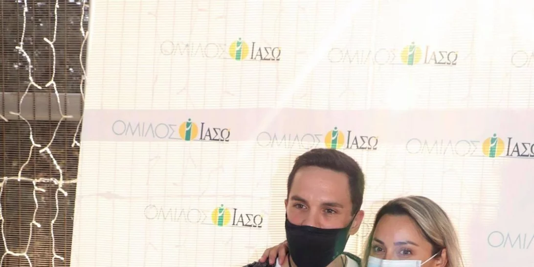 Λευτέρης Πετρούνιας - Βασιλική Μιλλούση | Επέστρεψαν στο σπίτι τους με τη νεογέννητη κόρη τους (pics)