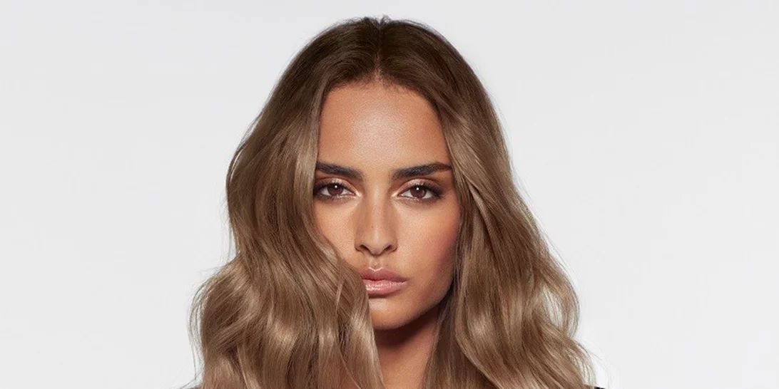 Smoky Hair | Η νέα τάση στα χρώματα μαλλιών που αξίζει να δοκιμάσεις φέτος