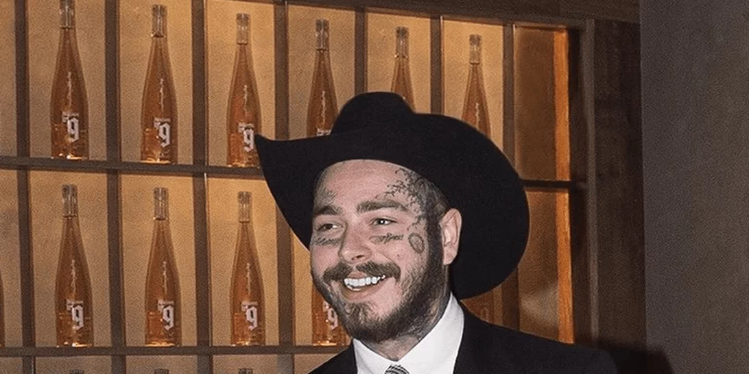 Ο Post Malone δωρίζει 10.000 Crocs με την υπογραφή του σε ιατρικό και νοσηλευτικό προσωπικό στις ΗΠΑ