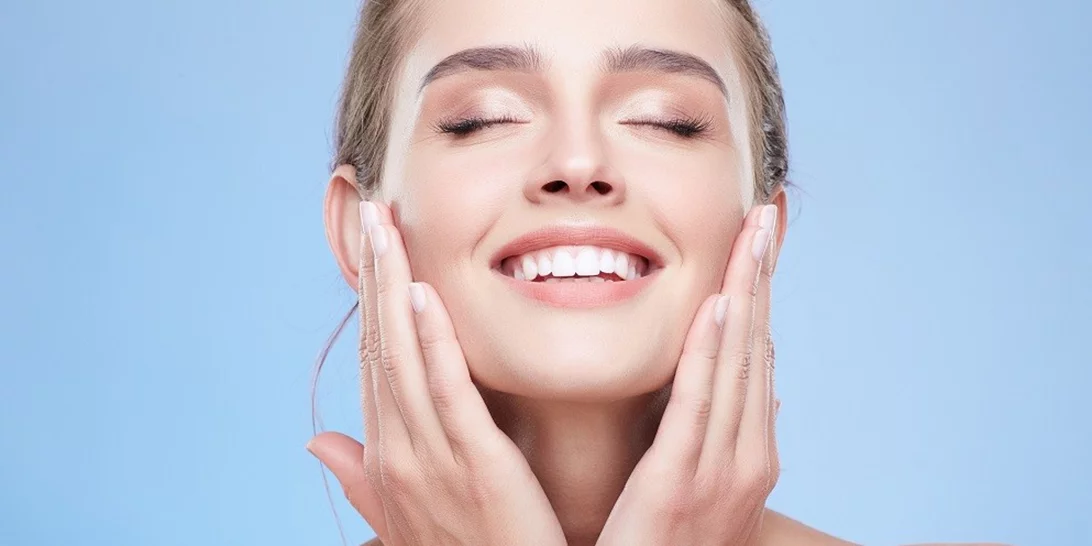 5 τρόποι να ξεφορτωθείς -επιτέλους- τα σημάδια από τα σπυράκια