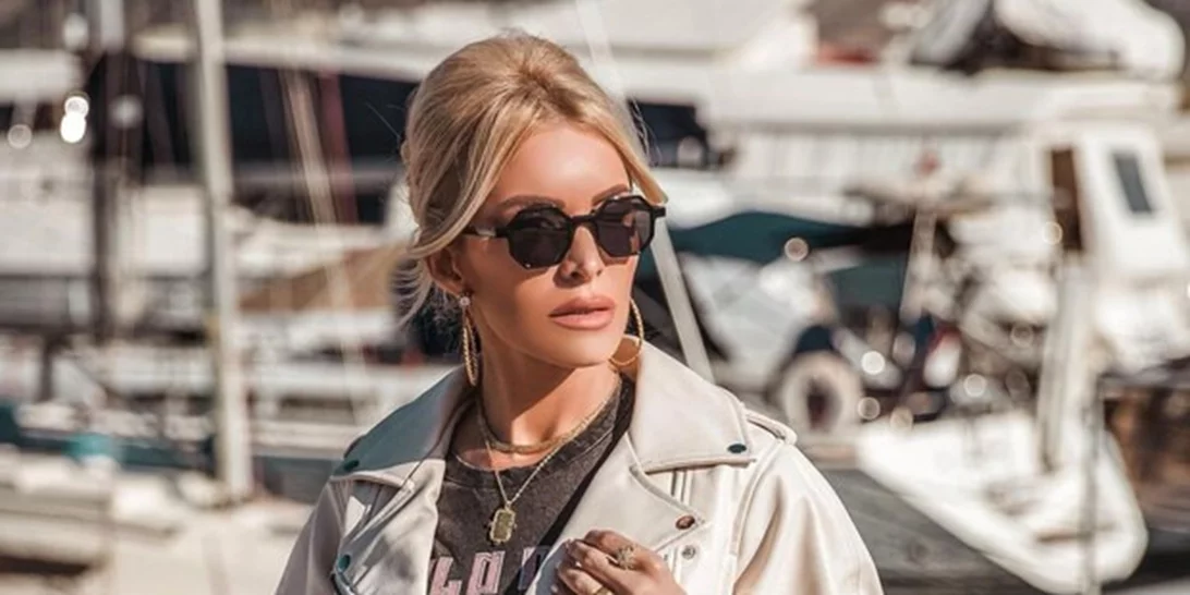 H Κατερίνα Καινούργιου μας ξάφνιασε ευχάριστα με τα παπούτσια της