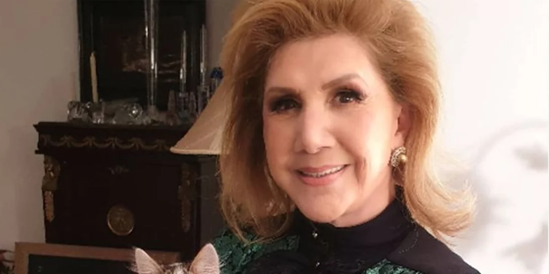 Λίτσα Πατέρα | Φωτογραφίες από το κλασικό σπίτι της (pics,vid)