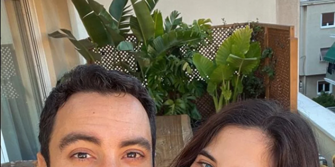 Σάκης Τανιμανίδης - Χριστίνα Μπόμπα | Τα δίδυμα παιδιά τους «κέρδισαν» το φλουρί της βασιλόπιτας