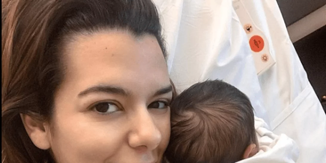 Νικολέττα Ράλλη | Η ολόσωμη φωτογραφία μερικούς μήνες μετά τη γέννα - Η βόλτα με την κόρη της