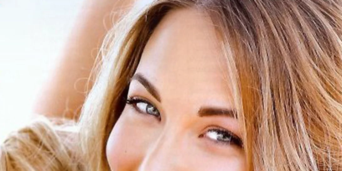 Αντωνία Καλλιμούκου | Τρυφερές αγκαλιές με τον σύντροφό της