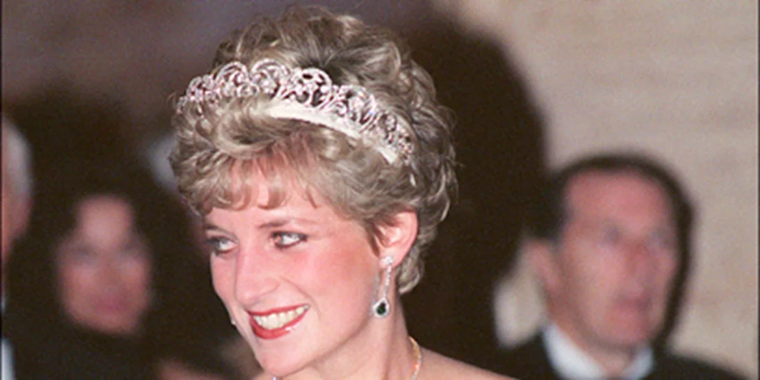 Πριγκίπισσα Diana: Αδημοσιεύτες φωτογραφίες της γίνονται έκθεση