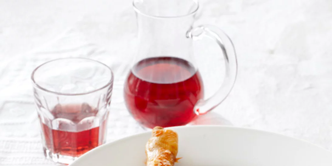 Κοτόπουλο με λιαστή ντομάτα και φέτα από τον Βασίλη Καλλίδη