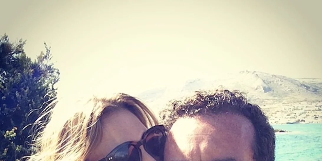 Βίκυ Καγιά - Ηλίας Κρασσάς: Εκτός Ελλάδος για τη βάφτιση της κόρης τους!