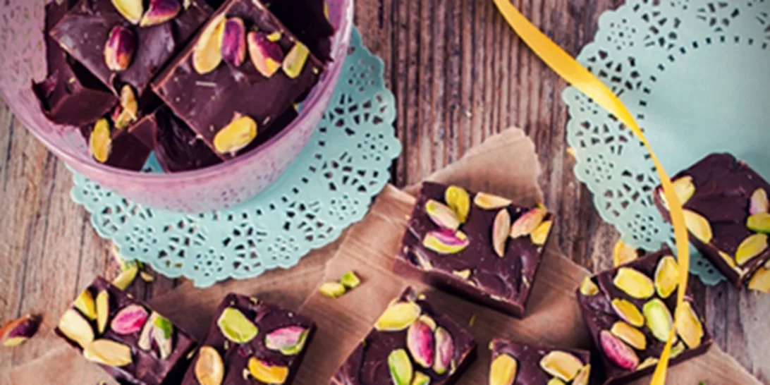 Συνταγή για πανεύκολο fudge σοκολάτας με 3 μόνο υλικά