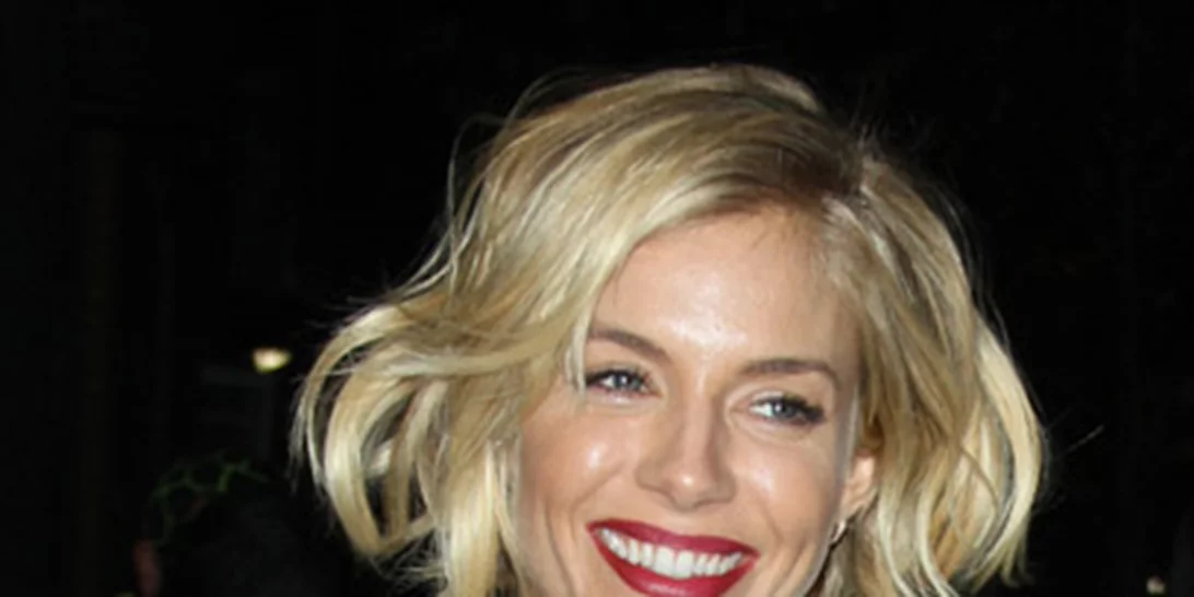 Sienna Miller: Γιατί ετοιμάζεται να αλλάξει εντελώς το στυλ της;