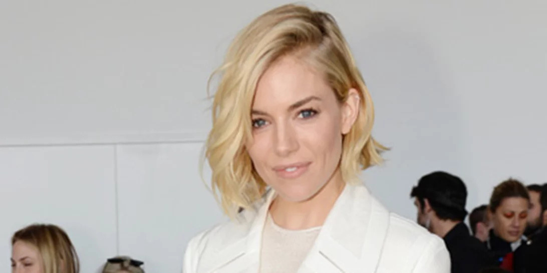 Sienna Miller: Είναι τελικά ζευγάρι με τον Brad Pitt;