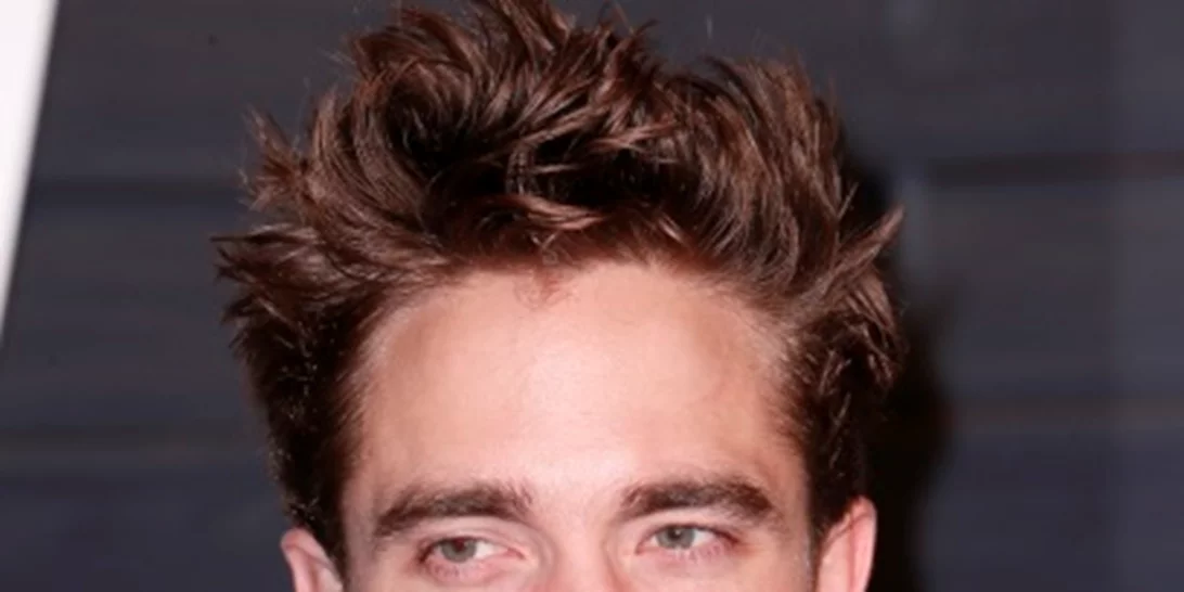 Robert Pattinson | Θετικός στον κορονοϊό - Διακόπτονται τα γυρίσματα του Batman