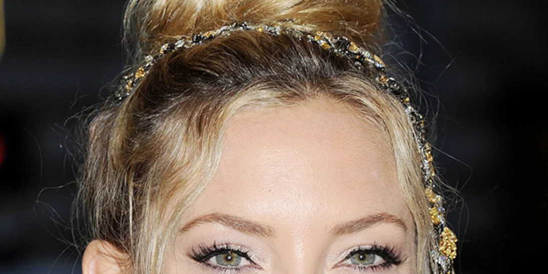 Kate Hudson: Τραγουδάει χριστουγεννιάτικα τραγούδια και μένουμε με το στόμα ανοιχτό!