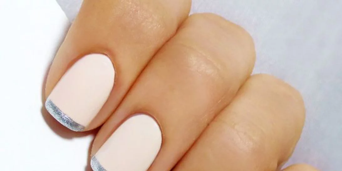 Γαλλικό μανικιούρ | Με αυτές τις τέλειες ιδέες δε θα το θεωρείς πια βαρετό