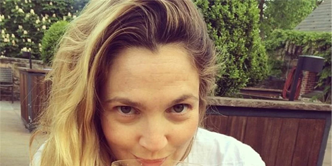 Η Drew Barrymore στην πρώτη της εμφάνιση μετά την ανακοίνωση του διαζυγίου