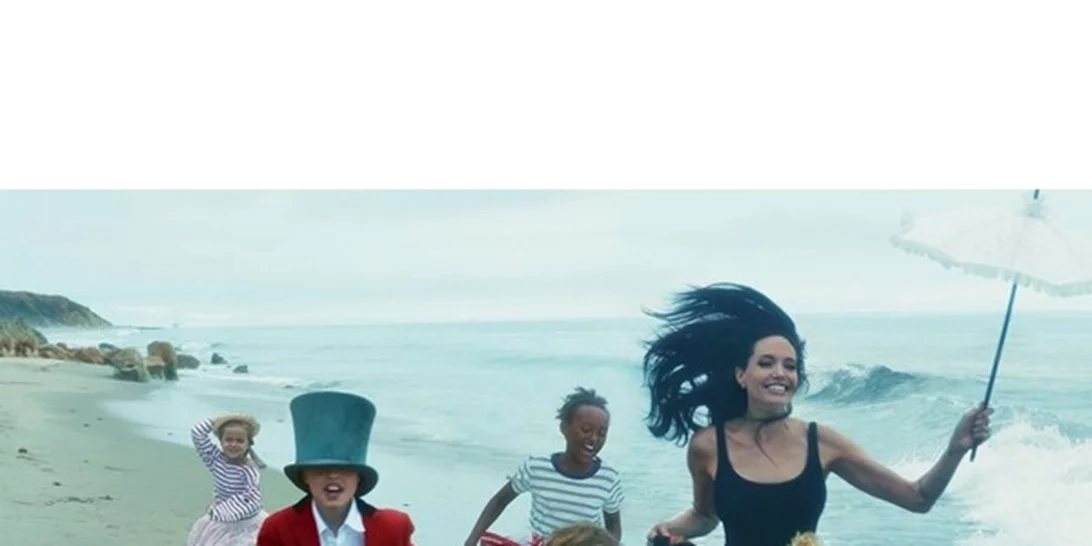 Γιορτάζουμε την Ημέρα της Μητέρας μαζί με το σύλλογο "Αγκαλιά"!