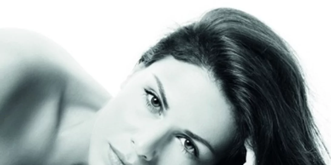 Ανακαλύψαμε και σου αποκαλύπτουμε το απόλυτο μυστικό για φωτεινή επιδερμίδα