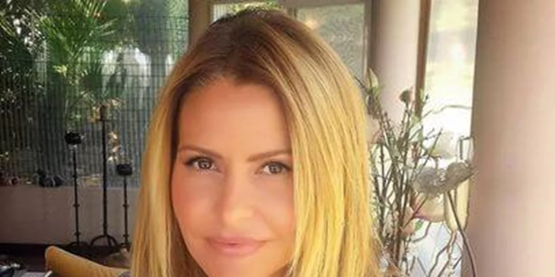 Τζένη Μπαλατσινού: Με ποιον παρουσιαστή ανταλάσσει καυστικά σχόλια;