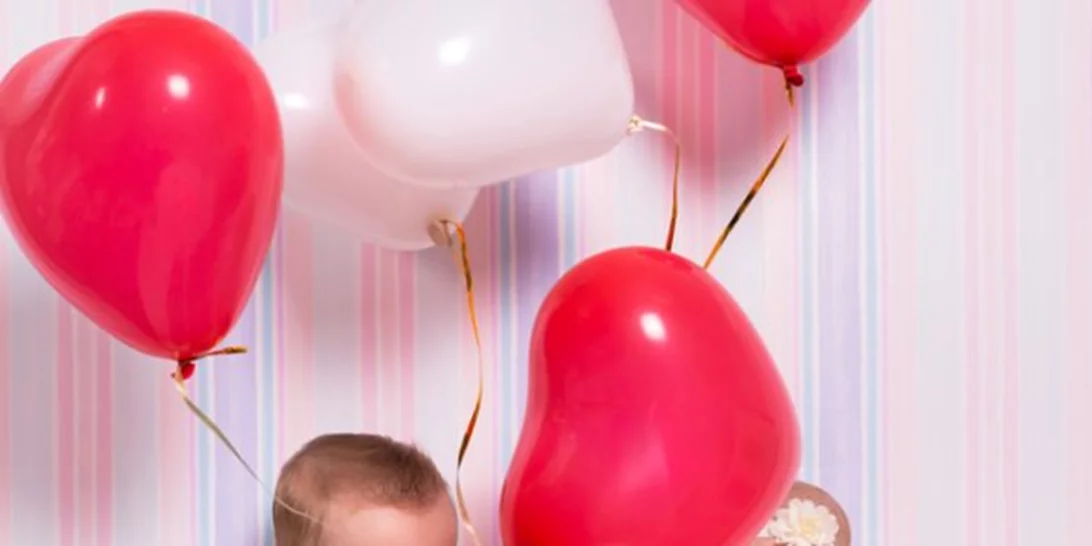 Άγιος Βαλεντίνος για μικρομάνες: Τι περιλαμβάνει στην πραγματικότητα!