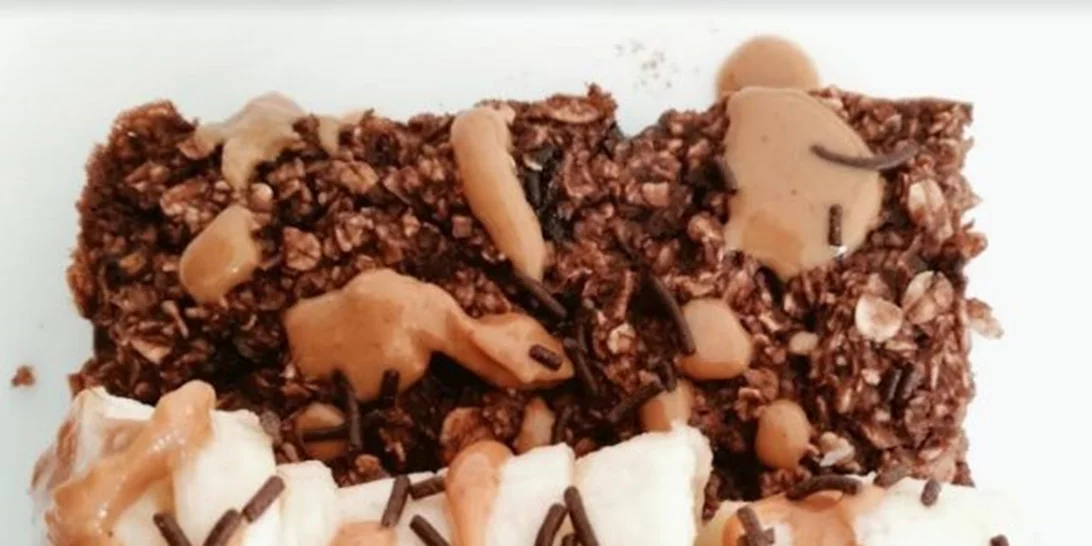 Brownies σοκολάτας με βρώμη: Η υγιεινή εκδοχή χωρίς ζάχαρη με συνταγή διατροφολόγου