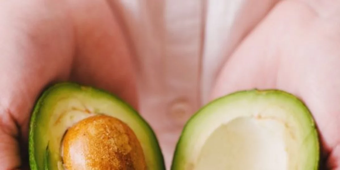 5 τροφές που θα μας κρατήσουν όμορφες στο κρύο