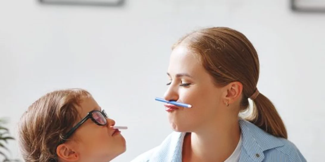 Μένουμε με το παιδί στο σπίτι; Η εκπαιδευτικός Μαριλένα Μίχα εξηγεί πώς μπορεί να περάσουν οι ημέρες αυτές