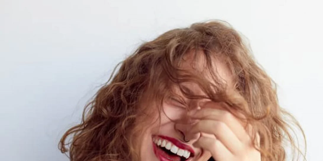 3 θετικά μάντρας που λέμε συχνά για να τονώσουμε την αυτοπεποίθησή μας