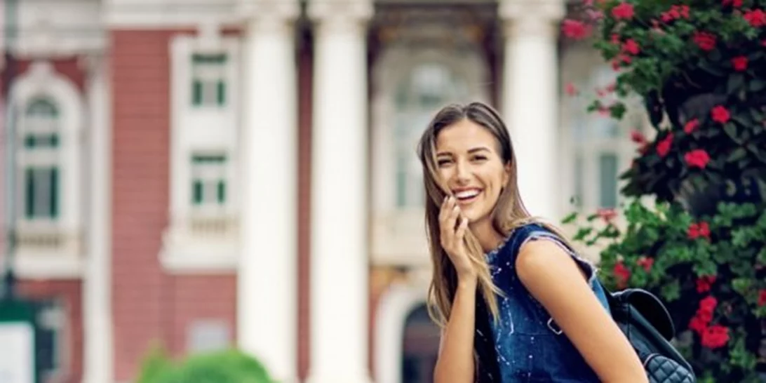 Φλερτ μέσω Διαδικτύου; Οι 7 σημαντικές συμβουλές του ειδικού