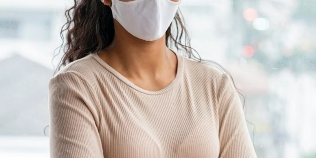 Ο εύκολος τρόπος να αυξήσετε κατά 80% την προστασία από τα σωματίδια του κορονοϊού