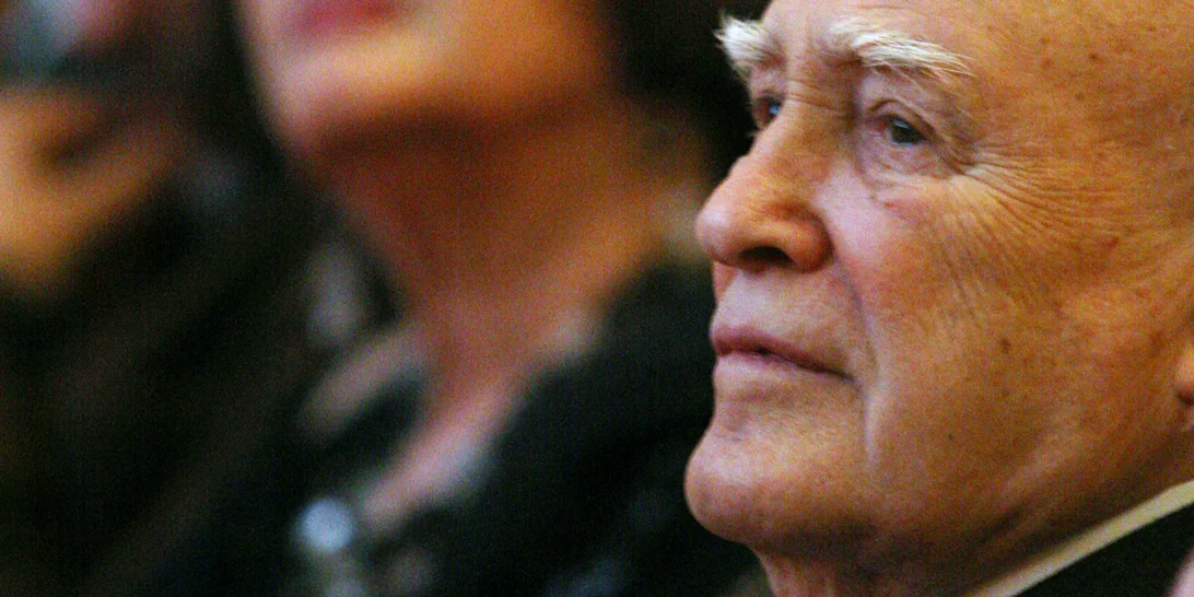 Κάρολος Παπούλιας | Την Τετάρτη στο Παγκράτι η εξόδιος ακολουθία - Την Πέμπτη στα Ιωάννινα η κηδεία του