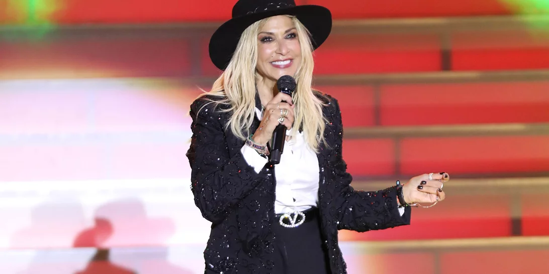 Fresh haircut | Νέα μαλλιά για την Άννα Βίσση