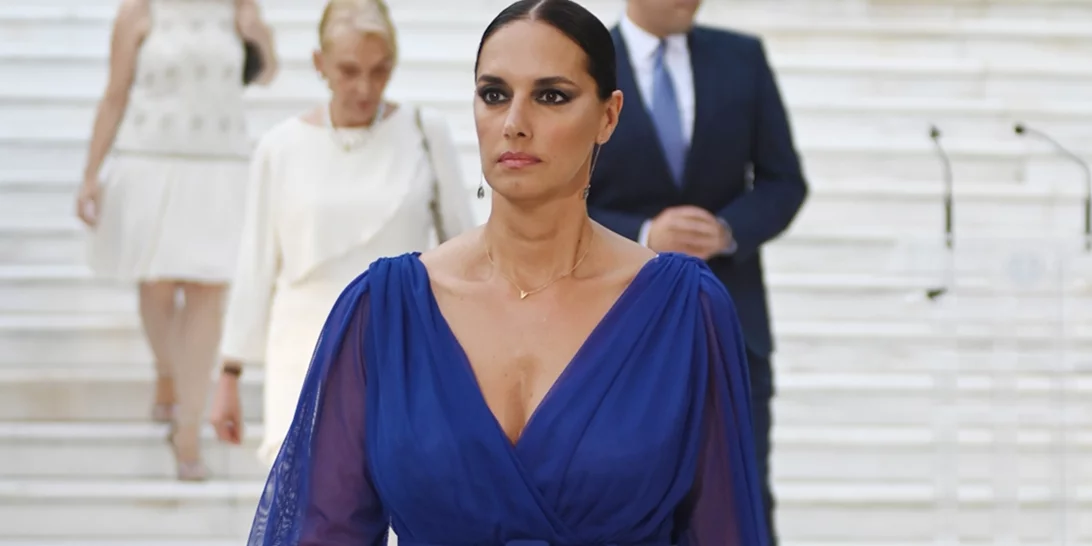 Η Νόνη Δούνια φωτογραφίζεται με τον πολύ όμορφο 17χρονο γιο της και του εύχεται "χρόνια πολλά"