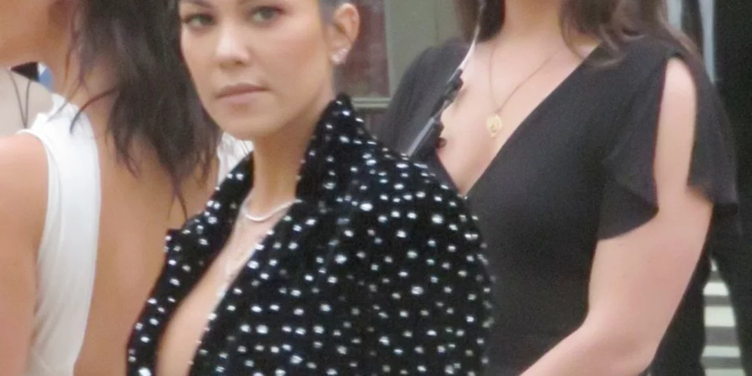 Kourtney Kardashian | Το μήνυμα που θέλησε να μεταφέρει με το μανικιούρ της